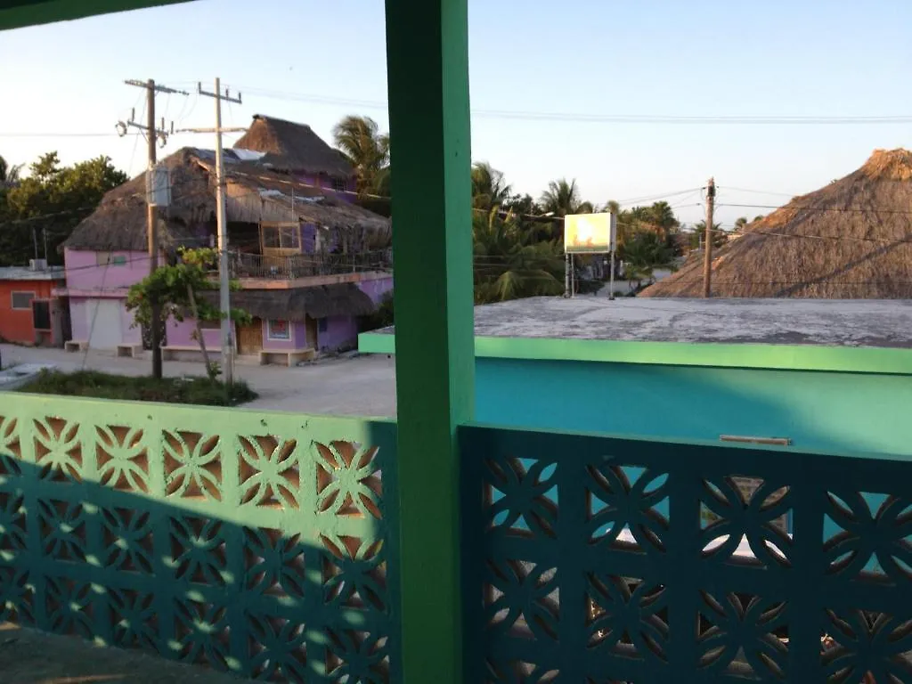 ** Hotel Del Pirata B&B-Holbox Mexico